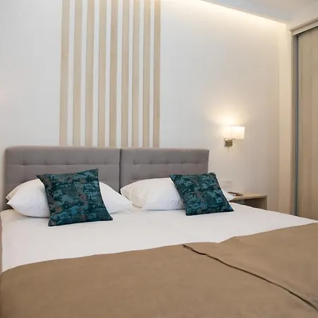 Hotel Amicus 4*